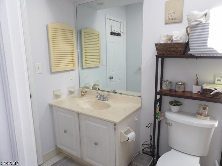 Property listing MLS 4036801 photo 17
