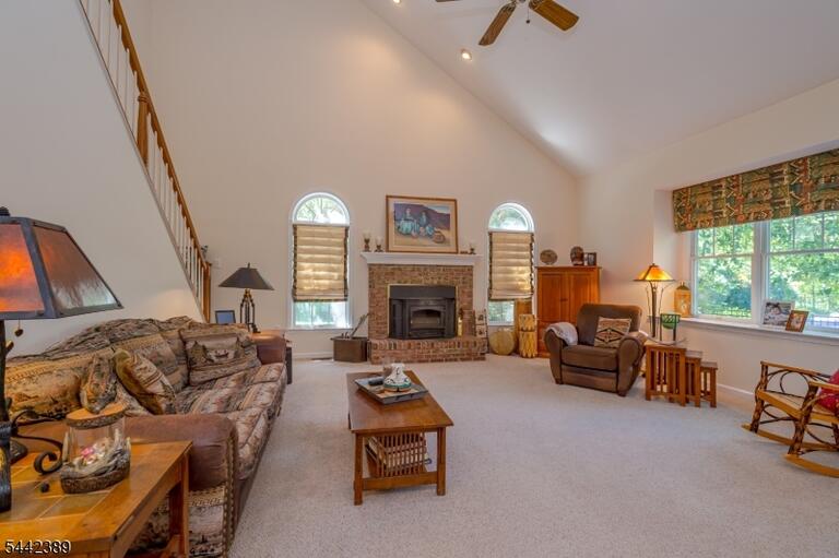 Property listing MLS 4036804 photo 13