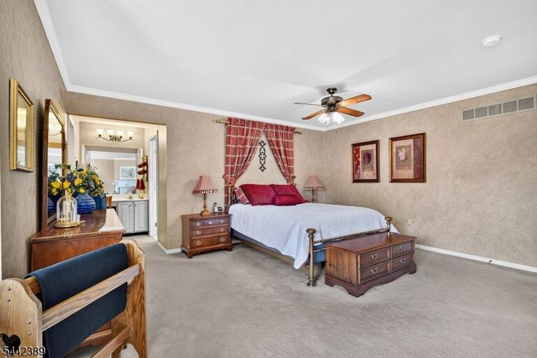 Property listing MLS 4036804 photo 24