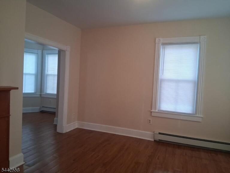 Property listing MLS 4037021 photo 15