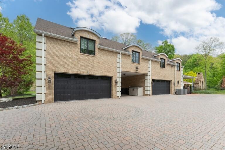 Property listing MLS 4037136 photo 7