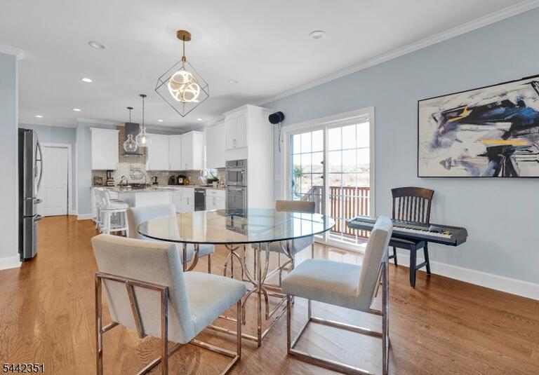 Property listing MLS 4037173 photo 10