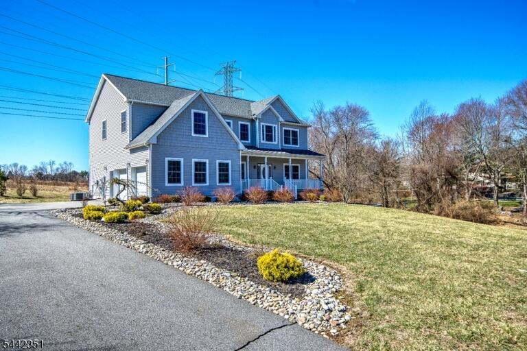 Property listing MLS 4037173 photo 39
