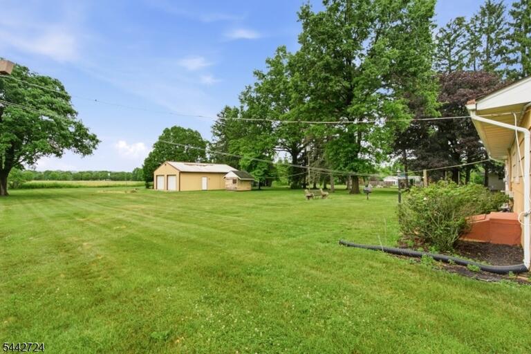 Property listing MLS 4037197 photo 26