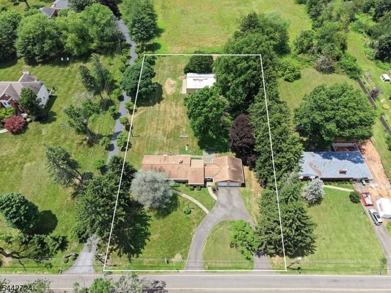 Property listing MLS 4037197 photo 32