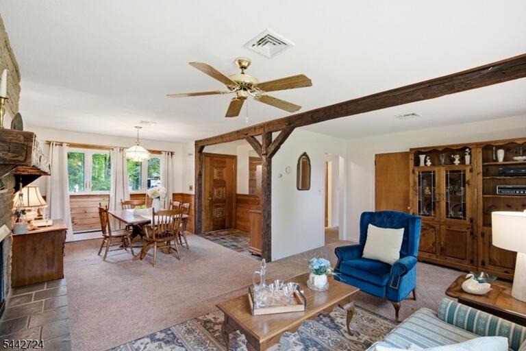 Property listing MLS 4037197 photo 7