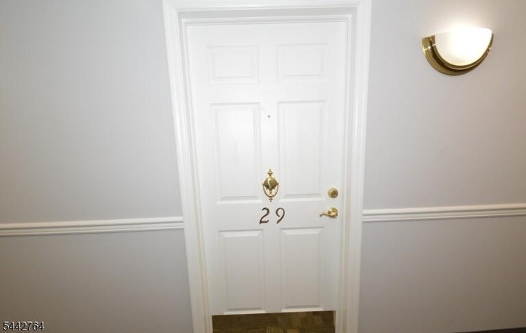 Property listing MLS 4037231 photo 1
