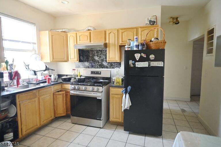 Property listing MLS 4037531 photo 15