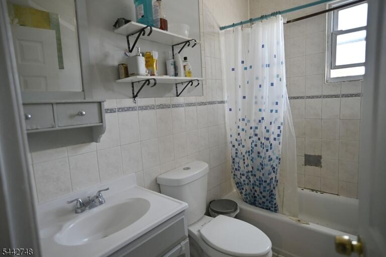 Property listing MLS 4037531 photo 22