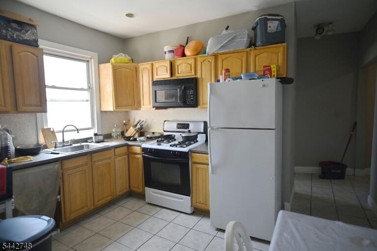 Property listing MLS 4037531 photo 24