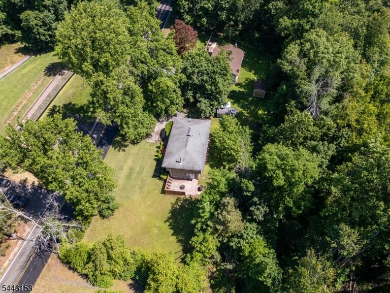 Property listing MLS 4037647 photo 10