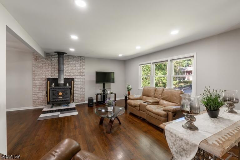 Property listing MLS 4037647 photo 15