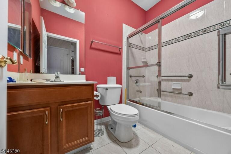 Property listing MLS 4037705 photo 6