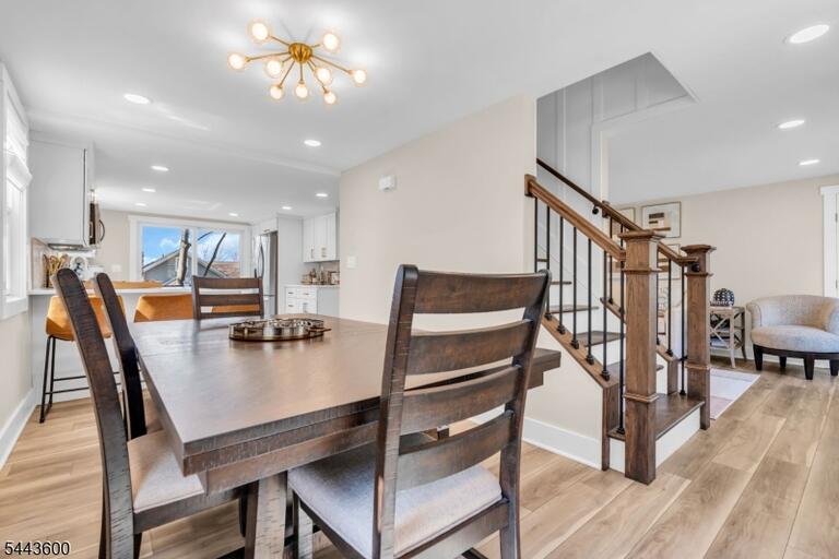 Property listing MLS 4038122 photo 5