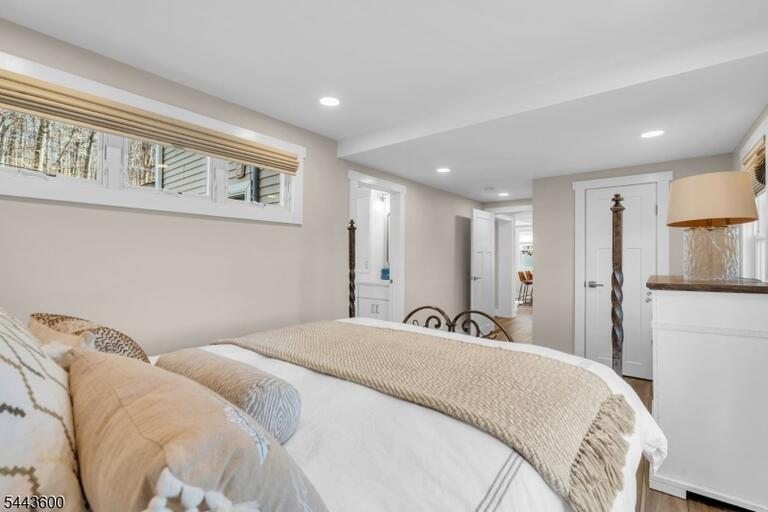 Property listing MLS 4038122 photo 9