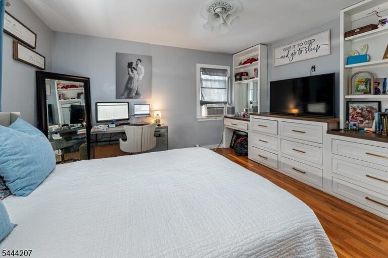 Property listing MLS 4038426 photo 14