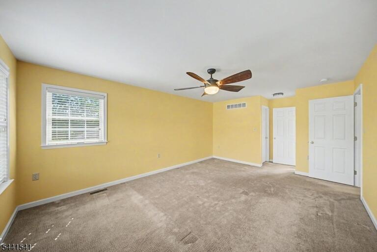 Property listing MLS 4038687 photo 25