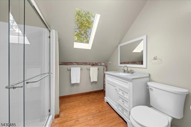 Property listing MLS 4038903 photo 24
