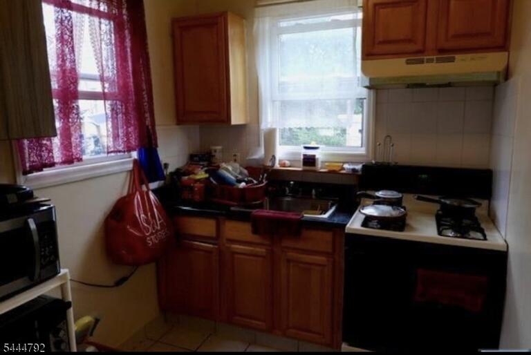 Property listing MLS 4038923 photo 35