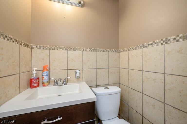Property listing MLS 4039950 photo 31
