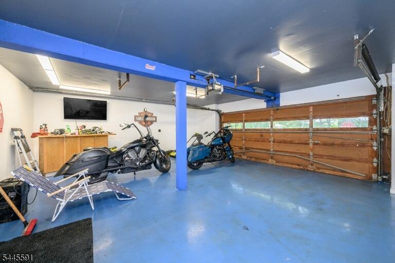 Property listing MLS 4039950 photo 36