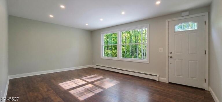 Property listing MLS 4040030 photo 5
