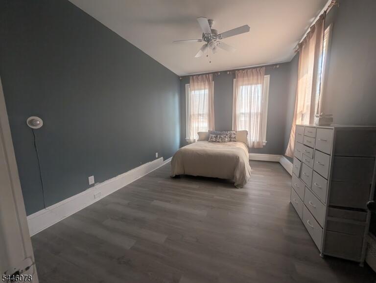Property listing MLS 4040131 photo 3