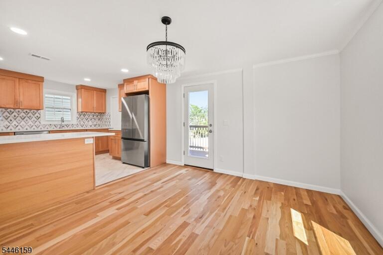 Property listing MLS 4040168 photo 12