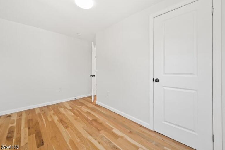 Property listing MLS 4040168 photo 28