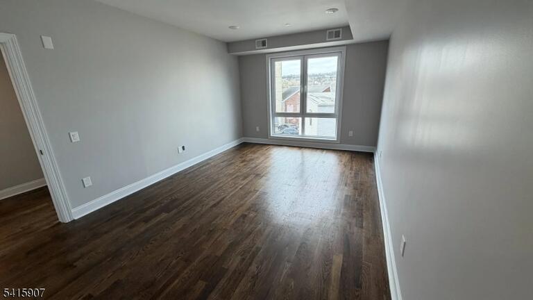 Property listing MLS 4040606 photo 6