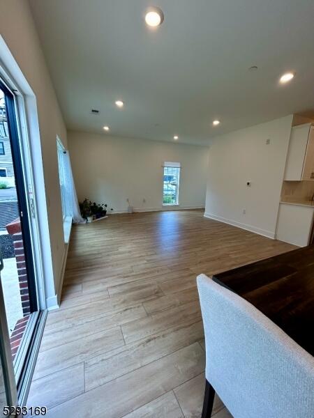Property listing MLS 4040923 photo 8