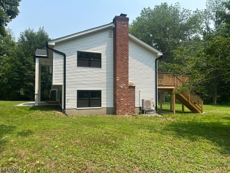 Property listing MLS 4040984 photo 5