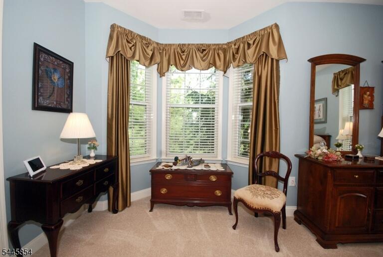 Property listing MLS 4041078 photo 12