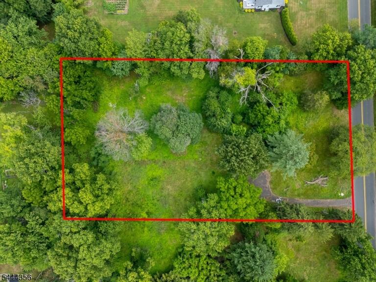 Property listing MLS 4041136 photo 15