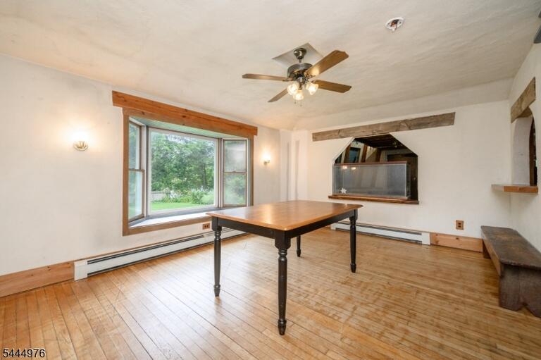 Property listing MLS 4041173 photo 11