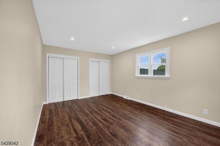 Property listing MLS 4041350 photo 26