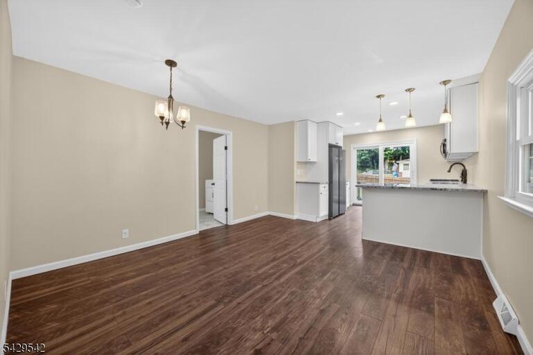 Property listing MLS 4041350 photo 4