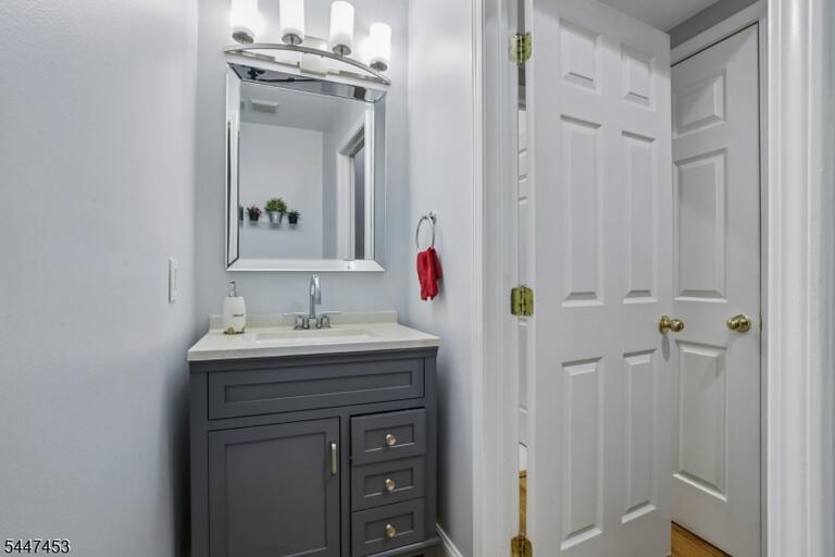 Property listing MLS 4041372 photo 23
