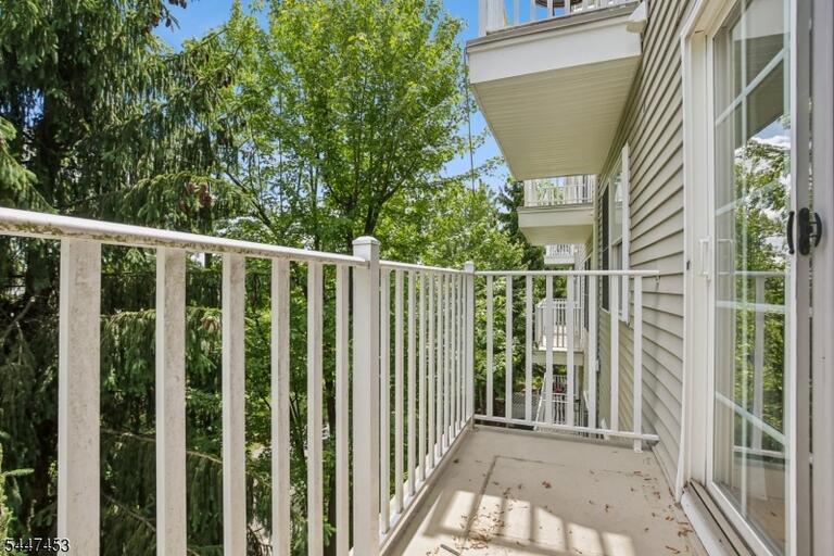 Property listing MLS 4041372 photo 27