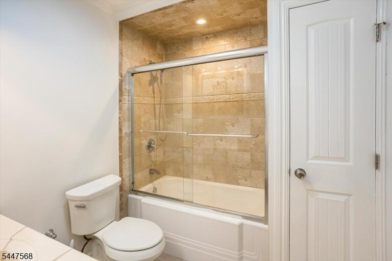 Property listing MLS 4041605 photo 24