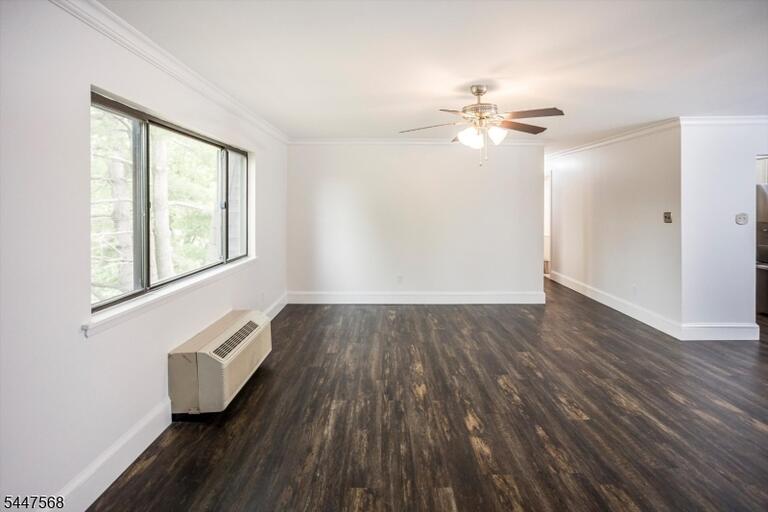 Property listing MLS 4041605 photo 8