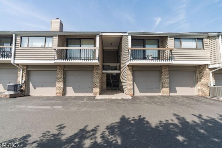 Property listing MLS 4041684 photo 30