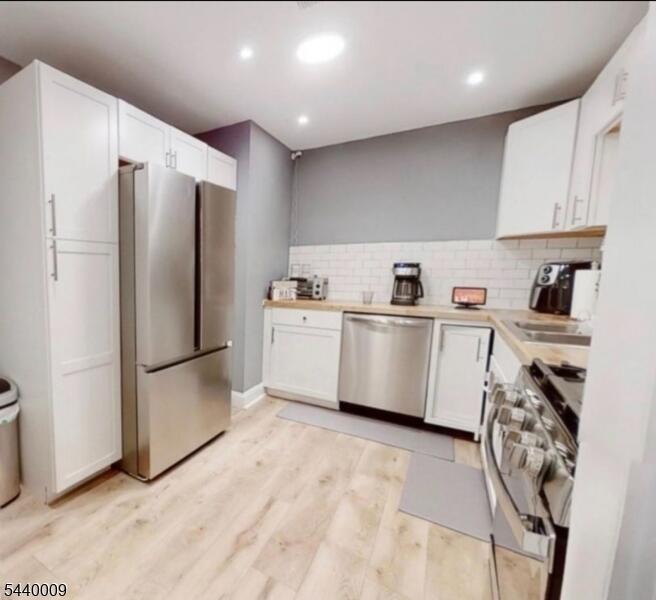 Property listing MLS 4041830 photo 3