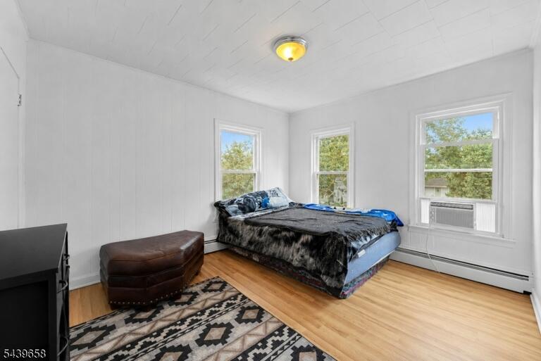 Property listing MLS 4042179 photo 13