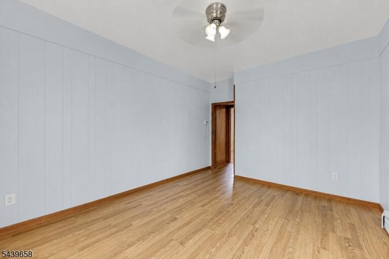 Property listing MLS 4042179 photo 21