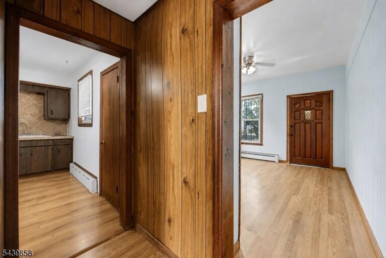 Property listing MLS 4042179 photo 22