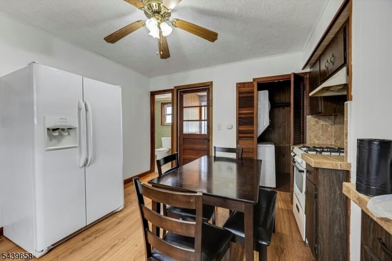 Property listing MLS 4042179 photo 24
