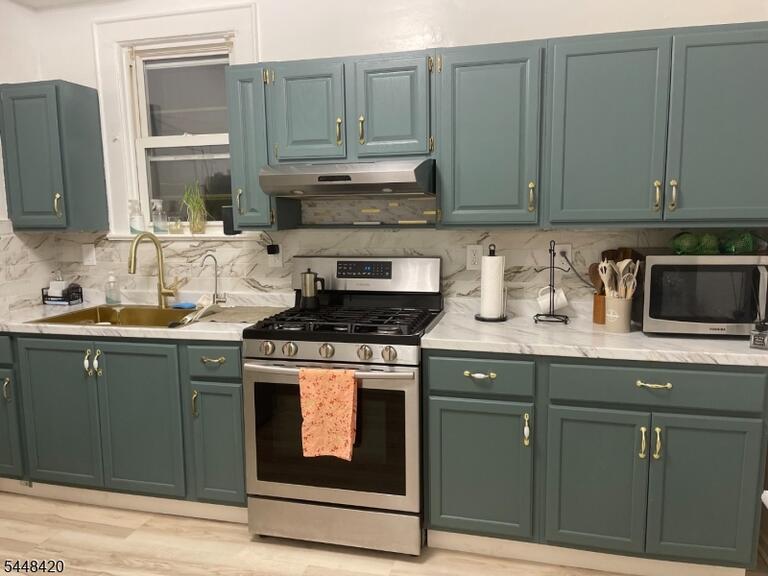 Property listing MLS 4042195 photo 1