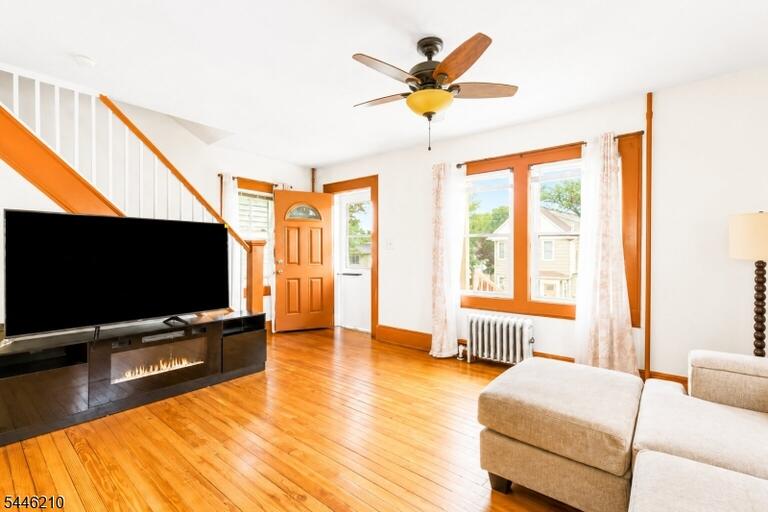 Property listing MLS 4042283 photo 8
