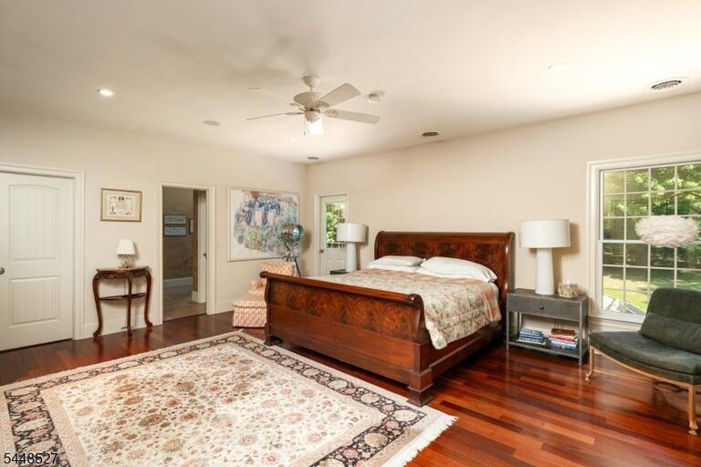 Property listing MLS 4042333 photo 12
